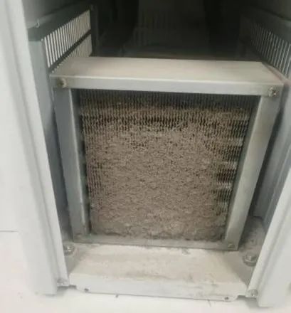 內(nèi)部元件老化